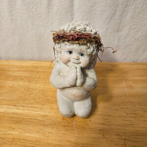 Dreamsicle Figurine Cherub Praying Baby.  ITEM #1936
